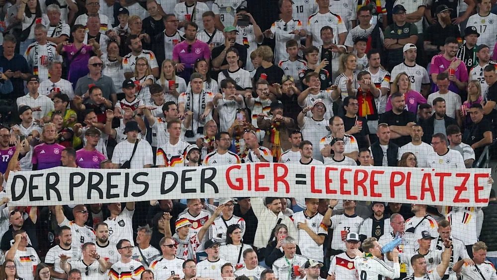 Bilhética com preços dinâmicos ganha terreno no futebol europeu — desconhecida