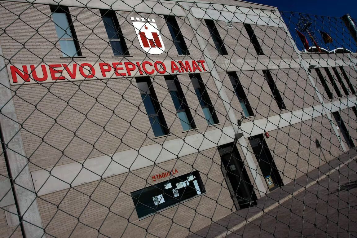 Messi terá princípio de acordo para comprar o CD Eldense — AS
