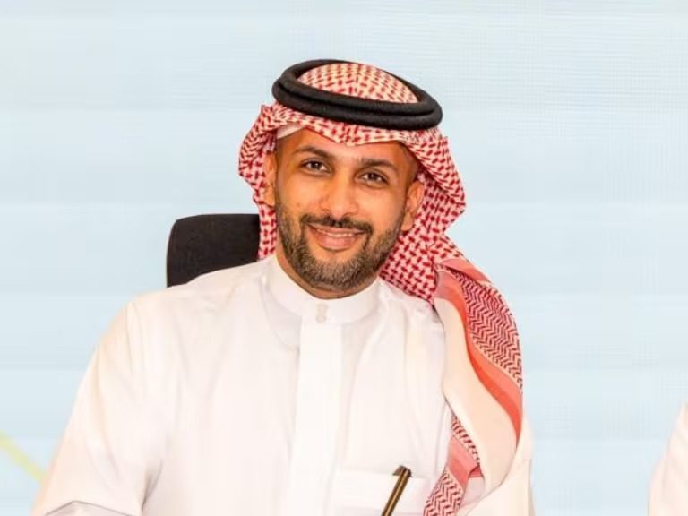 UD Almería pede cessar-fogo: guerra trava liga saudita e impacto sente-se no clube — desconhecida