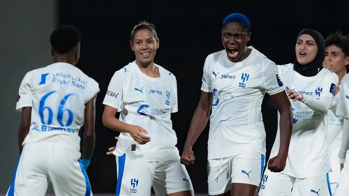 PwC aponta aceleração do desporto feminino no Médio Oriente, com foco no futebol e novas janelas de media — Palco23 / Andrés Tomás