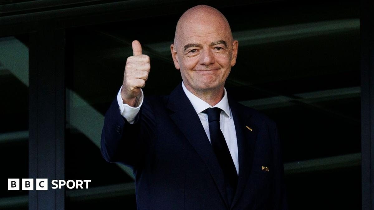 Infantino admite distribuir mais verbas aos membros da FIFA a partir das reservas — BBC Sport