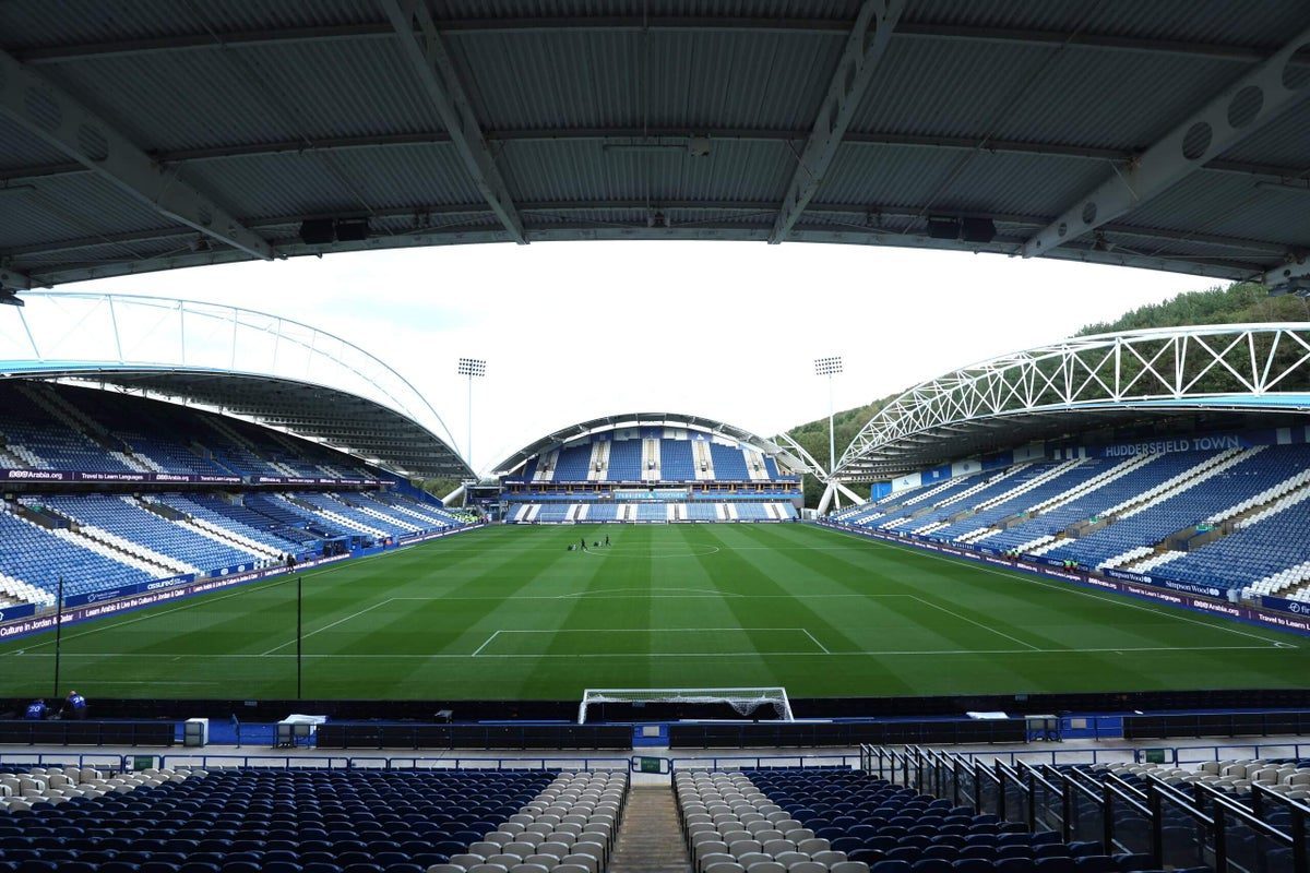 Huddersfield Town assume controlo do Accu Stadium e prepara projecto imobiliário de longo prazo — The Athletic