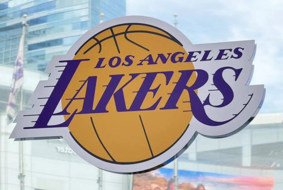 Josh Kushner e Bob Iger preparam oferta de 12 mil milhões de dólares pelos Los Angeles Lakers — ESPN