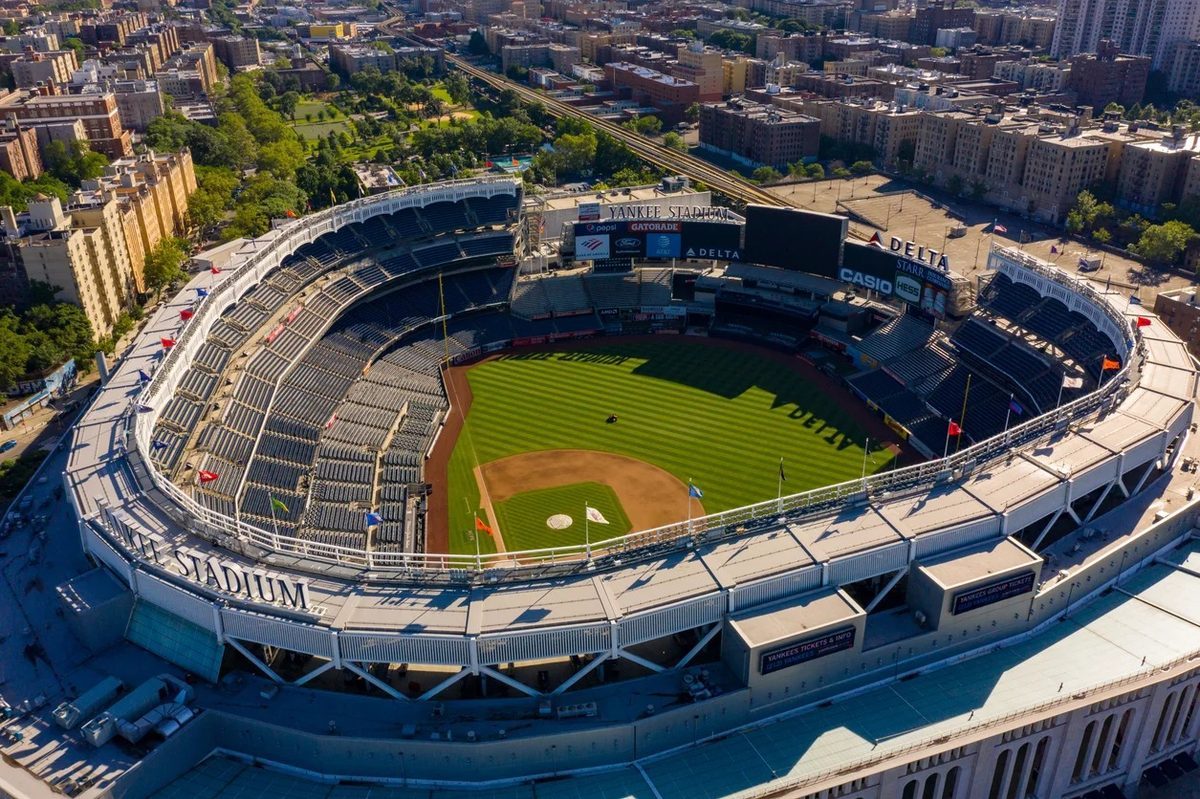 Apollo fecha financiamento de €3,04 mil M com os New York Yankees — Alternative Credit Investor (Aysha Gilmore)