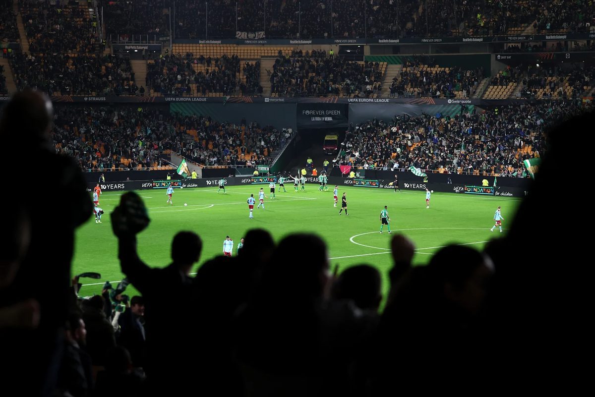 Futebol europeu avança para limitar proibições coletivas a adeptos visitantes — desconhecida