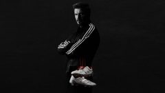 adidas lança Predator de David Beckham para assinalar golo decisivo frente à Grécia