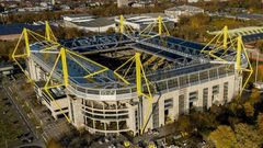 Borussia Dortmund e Vodafone lançam modo que recompensa adeptos por não usarem o telemóvel nos jogos