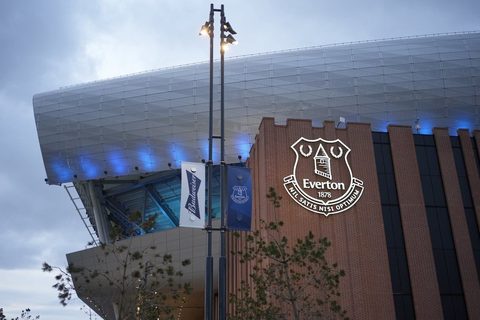 Everton fecha patrocínios de camisola que superam €23,2 M por época — The Independent (Richard Jolly)