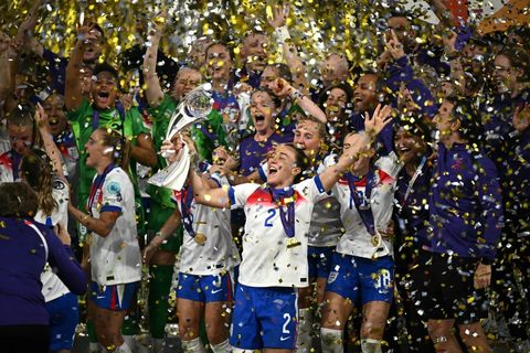 Verão dourado do desporto feminino inglês esconde subida de custos — Bloomberg (resumo)