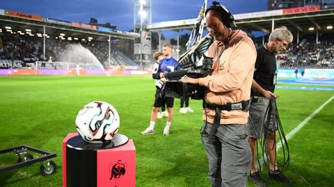 Direitos TV na Bélgica: Pro League pode recusar DAZN e reabrir a porta a Telenet e Proximus — Lesoir.be (artigo sob paywall)