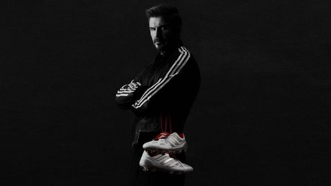 adidas lança Predator de David Beckham para assinalar golo decisivo frente à Grécia — MKT Esportivo