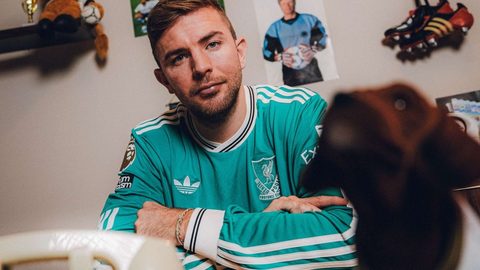 Christoph Kramer lança mercado digital para camisolas retro e combate às falsificações — kicker 
