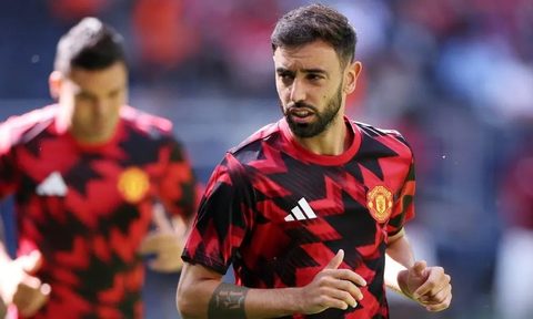 Manchester United fecha acordo de treino com Betway avaliado em €23,3 M/ano — SportsPro (Steve McCaskill)