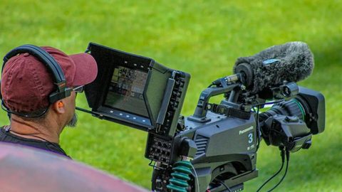 Pirataria audiovisual custa €700 milhões em Espanha; especialistas pedem frente comum no desporto — Palco23