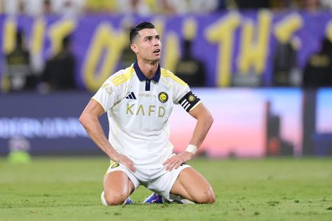Al Nassr aperta a contenção: mercado travado e salários faseados no mês de junho — Calcio e Finanza