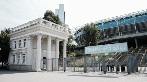 Dnipro-Arena vai a leilão em plena crise do futebol ucraniano — TheStadiumBusiness (resumo)
