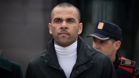 Daniel Alves prepara compra da SAD do São João de Ver com capital brasileiro — CNN Brasil (via CNN Portugal)