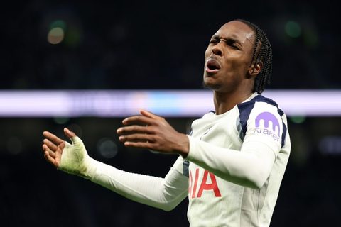 Tottenham pressiona UEFA para alargar listas da Liga dos Campeões — City A.M. (Matt Hughes)