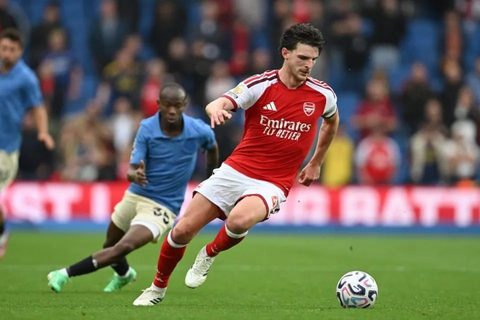 Patrocínios frontais da Premier League atingem £444M, com casas de apostas em declínio — City A.M. (síntese)