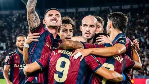Clara Vista mira Espanha após reforçar aposta no futebol europeu — Palco23