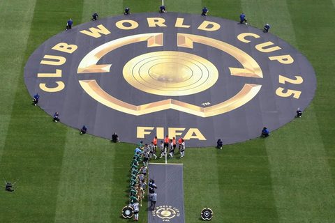 Mais de 50 clubes aguardam da FIFA >200 M$ de fundo de solidariedade do Mundial de Clubes — Calcio e Finanza / The Times