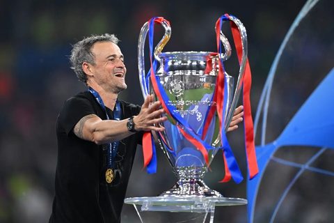 Champions 2026/27 em Itália: Sky concentra 185 jogos e Amazon mantém melhor quarta-feira — Calcio e Finanza (Anna Botton)
