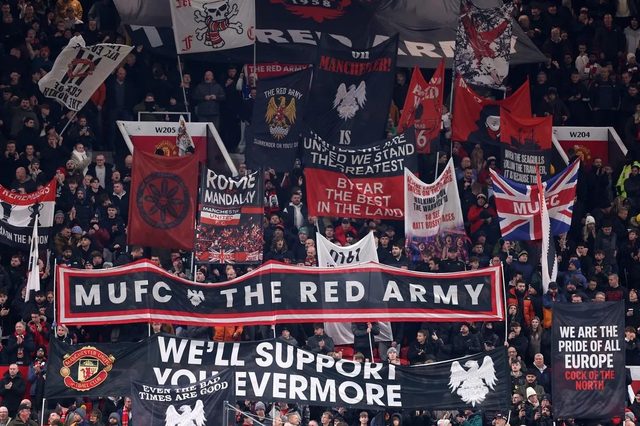 Manchester United continua no vermelho apesar de cortes de custos sob Jim Ratcliffe — Bloomberg