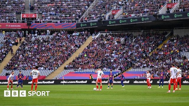 Protestos na La Liga intensificam-se com jogo Barcelona–Villarreal marcado para Miami — BBC Sport (Tim Abraham, Paul Battison)