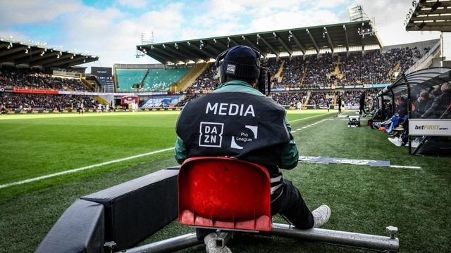 Proximus fecha acordo com a DAZN e volta a emitir o futebol belga — Lesoir.be (Grégory Bayet)