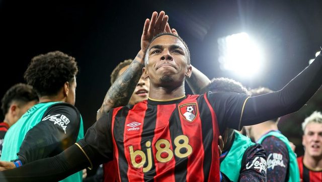 AFC Bournemouth troca Umbro por Hummel até 2031 — 2Playbook