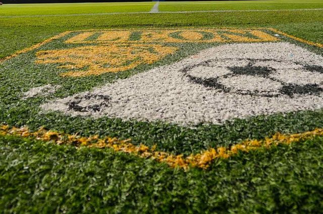 Arturo Lomelí avalia compra do Club León para pôr fim à multipropriedade do Grupo Pachuca — Futbol Total (via Mediotiempo/David Medrano)