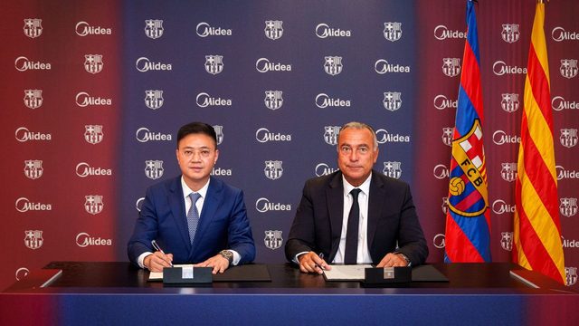 FC Barcelona fecha acordo com Midea para patrocínio principal da manga da camisola — Mundo Deportivo / Palco23