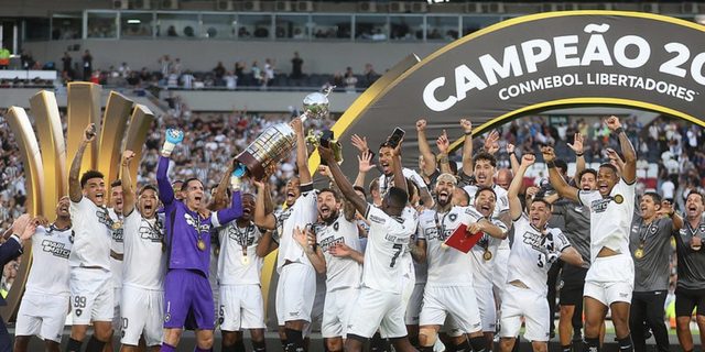 Conmebol cria pacote multimédia para maximizar receitas de direitos 2027–2030 — Máquina do Esporte