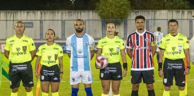 Ceará passa a ter árbitros em conferência pós-jogo para reforçar transparência — Máquina do Esporte