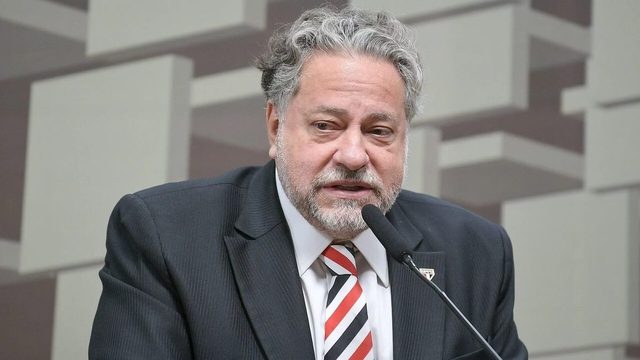 Impeachment de Júlio Casares no São Paulo abre crise governativa e expõe riscos comerciais — MKT Esportivo