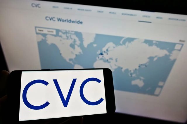 CVC fecha financiamento de €3,7 mil milhões para o seu braço desportivo após falhanço na venda de controlo — Calcio e Finanza / Financial Times