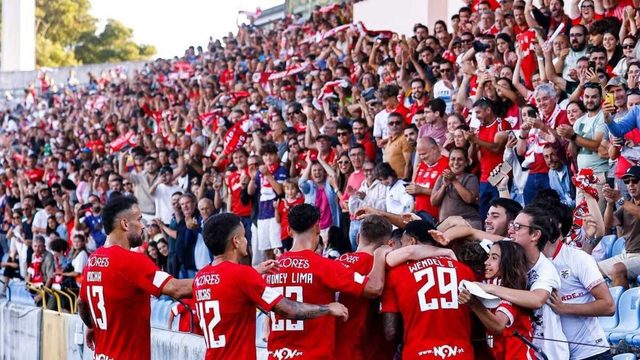 SAD do Santa Clara adquire terreno para possível novo estádio nos Açores — Jornal de Notícias (Redação)