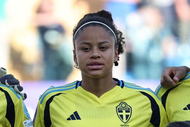 Real Madrid fecha Felicia Schroder com valor recorde mundial — The Athletic (via NYTimes)