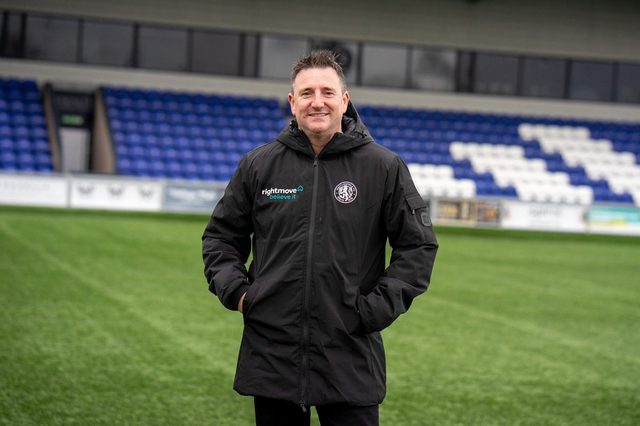 Macclesfield FC negoceia investimento estrangeiro “massivo” após receita da Taça de Inglaterra de cerca de €1,15 M — City A.M. (Frank Dalleres)