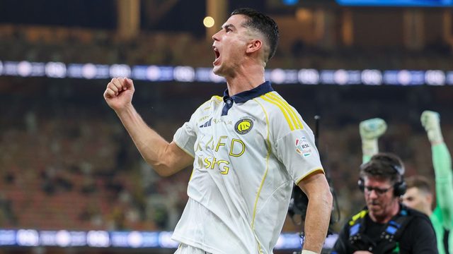 Ronaldo atinge marco de mil milhões e reforça contrato na Arábia Saudita — Kooora / Bloomberg