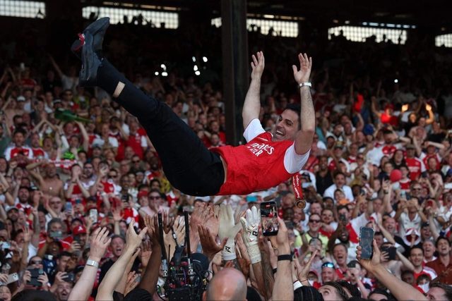 Arsenal lidera distribuição recorde da Premier League: cerca de €230 M em prémios de 2025-26 — The Athletic (Chris Weatherspoon)