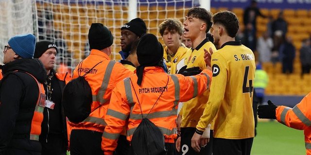 Wolves arriscam desvalorização acentuada e exigem reestruturação de €290 M — Sub-Prime Goals