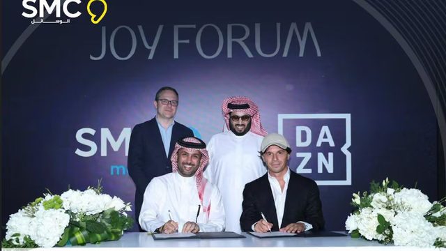 Presidente do Almería fecha parceria que torna a SMC agente publicitário exclusivo da DAZN no Médio Oriente e Norte de África — Cadena SER (Tony Fernández)