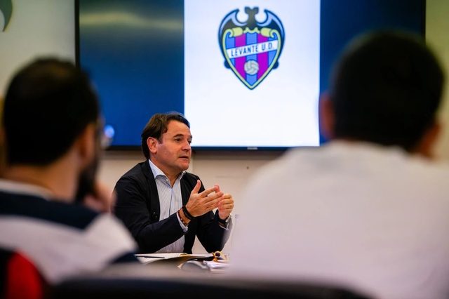 Levante UD propõe reestruturar €71M para evitar insolvência e manter-se na Primeira Divisão — 2Playbook