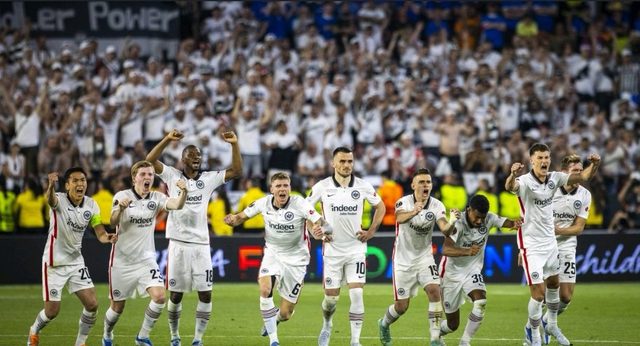 Eintracht Frankfurt cria “tech” própria para controlar dados, gerar receitas e vender a terceiros — Off The Pitch