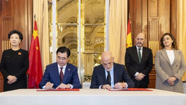 LaLiga e RFEF firmam memorandos com a Federação Chinesa para acelerar cooperação no futebol — 2Playbook