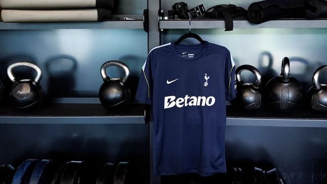 Tottenham fecha Betano para a roupa de treino até 2029, com mudança para parceria regional — 2Playbook